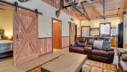 Lakefront Bull Shoals Cabin Rental Pets Welcome! - Foto 5