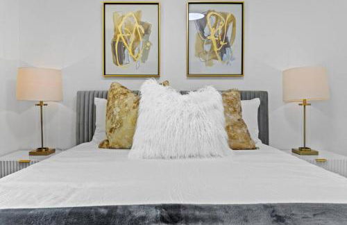 Luxury pool home near the beach! - Foto 12