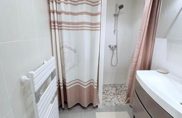 Appartement T2 avec Piscine 300m plage et crique - Foto 20