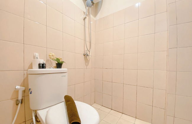 Simply Look And Comfy Studio Tifolia Apartment - Foto 12