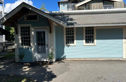 Spacious Medford Gem - Foto 11