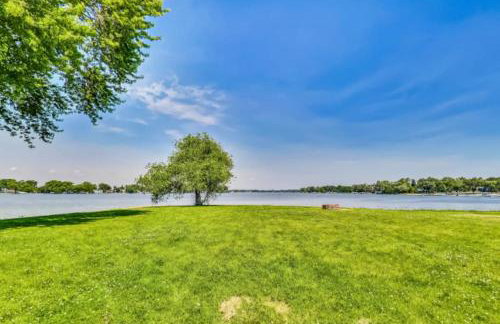 Month to Month and Seasonal Luxury Lakefront 5 bed 5 5 bath Estate Home - Foto 22