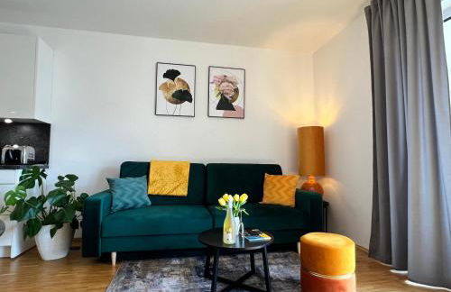 Modernes Apartment mit Balkon und Parkplatz Zentrum - Foto 8