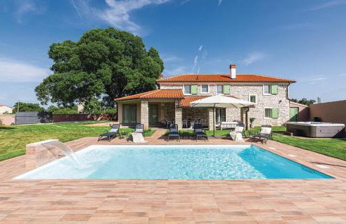 Amazing Home In Sajini - Foto 7