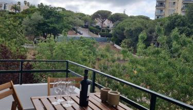 Apartamento NINES moderno y céntrico, en zona tranquila cerca de la playa - Foto 3