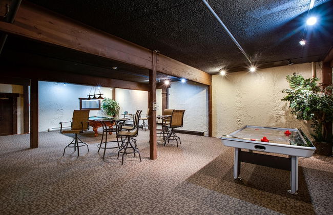 37SLL - Economical - Convenient - Kitchenette - Sleeps 2 - Foto 31