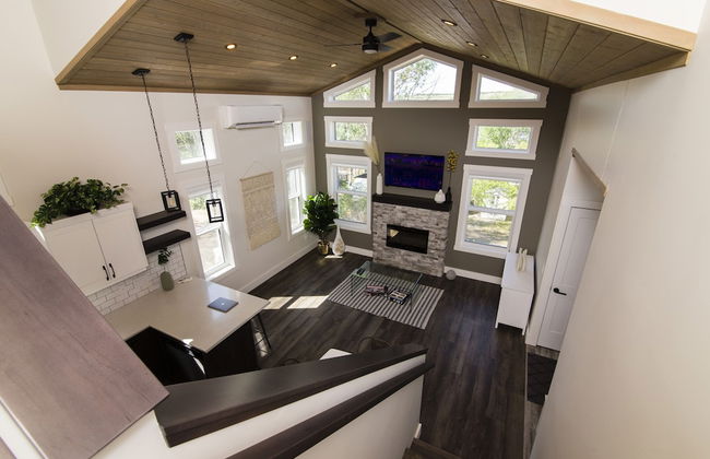 Luxury Loft Cottage In Manitou Beach - Photo 10