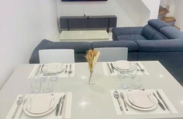 wihi-loges - Appartement type grand T2, calme, centre-ville de Nevers - Foto 1