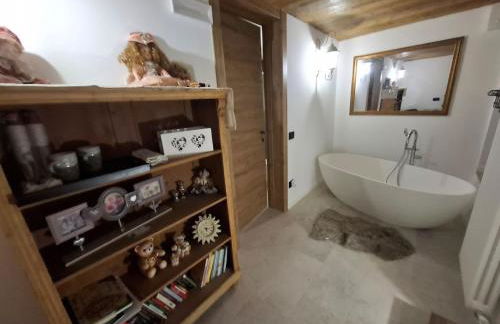 La SUITE delle Scuderie, con Vasca Freestanding, PetFiendly con Area Cani - Foto 28