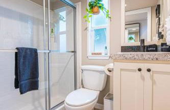 Rainforest Tiny Home Retreat Rustic Modern - Foto 13