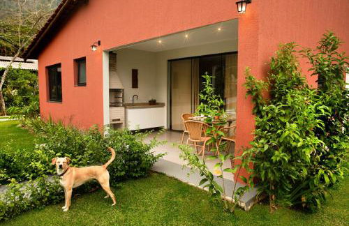 Casas aconchegantes com piscina na encantadora Praia das Cigarras - Foto 44