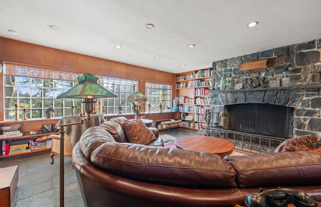 Spacious Dartmouth College Home on Occum Pond - Photo 4