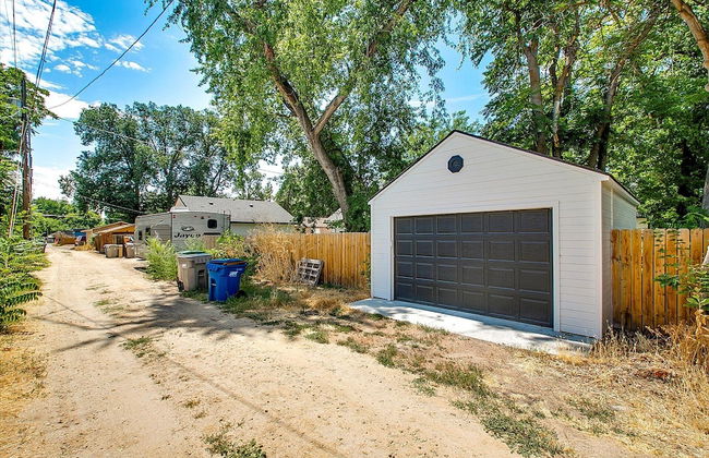 The Valiant Vic - Foto 51