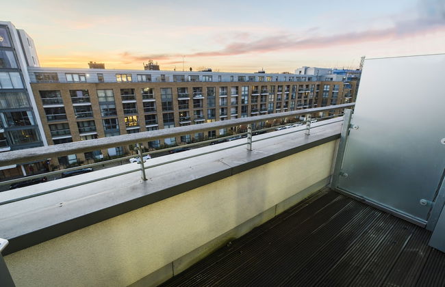 JOIVY Trendy Islington Flat for 2 with Patio - Foto 16