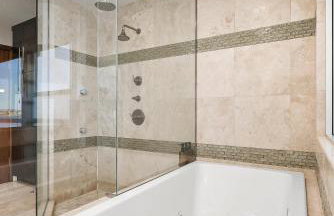 Stunning Bayfront condo with gorgeous views, garage, massive roof deck & AC - dogs welcome! - Foto 59