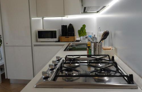 Santa Maruzza - Apartment with Balcony View, 5 Min Walk to Teatro Massimo & Cathedral - Foto 9