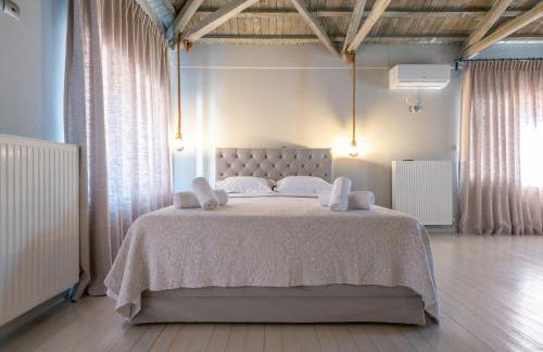 Traditional Stone House - Photo 4