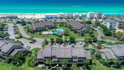 Chick and Dudes Beach Escape 2 Bedroom Condo by RedAwning - Foto 4