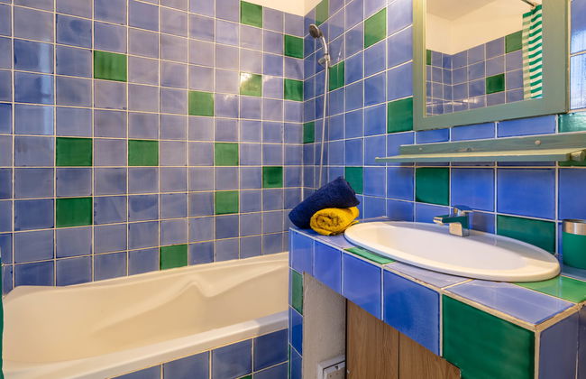 3 bedroom House in Carqueiranne with garden and terrace - Photo 15