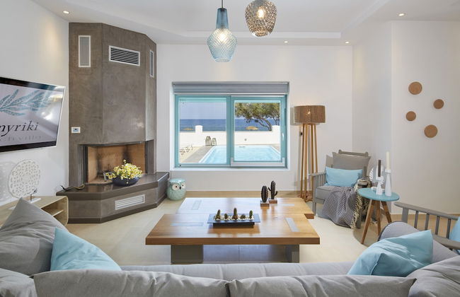 Almyriki Beach Villa - Photo 25