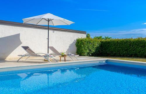 Villa The Mulberry Stonehouse by Istrialux - Photo 43