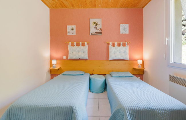 Serene Holiday Home in Les Salelles With Swimming Pool - Foto 32