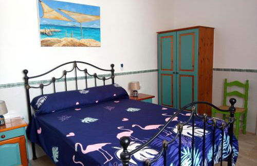 Beachfront House sea views near historic Cartagena - Foto 31