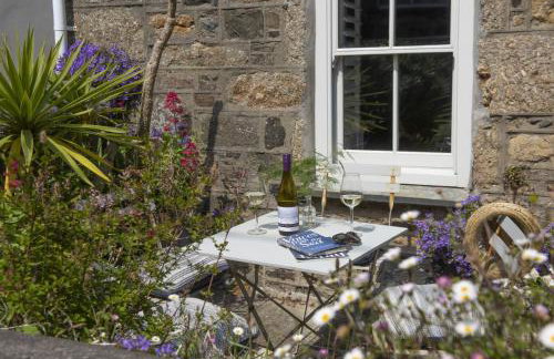 Piskey Cottage, Mousehole - Close to Harbourside - Free WiFi - Free Parking - Photo 36