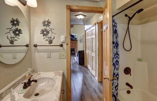 5 Miles from Mt- Rushmore with private hot tub - Foto 20