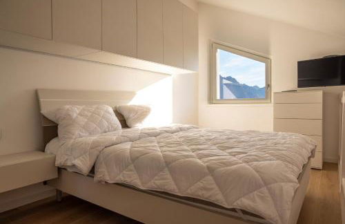 Italian Vacation Homes - Lakeview Heaven Retreat - Photo 16