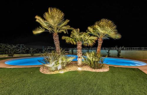 Luxe Experience Toledo * Pool * BBQ * Billar - Foto 23