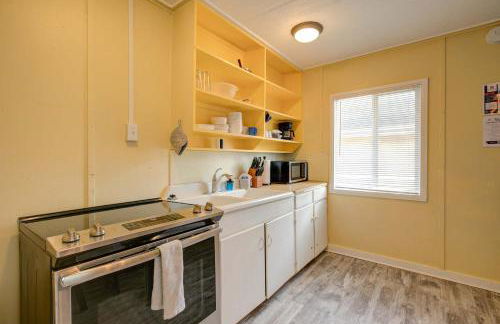 The Hawaiian Cottage 2-Bed by the Sea w fireplace - Foto 13