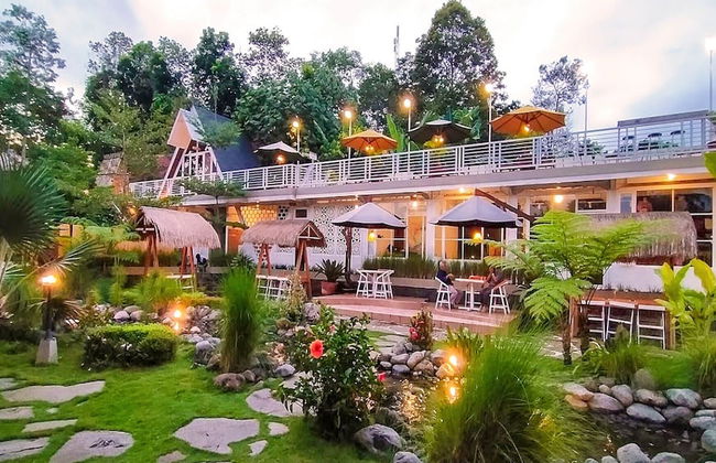 Andung Andung Villa and Resto - Photo 11