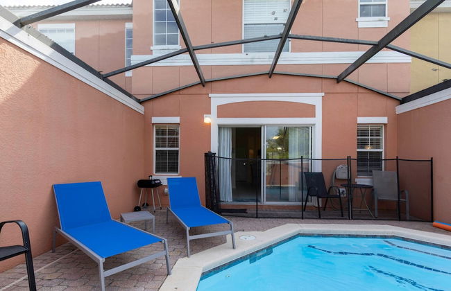 Family 3BR Oasis for 6 With Private Pool - Foto 43