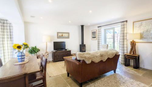 Hearnesbrook Barn , Emsworth - Photo 3