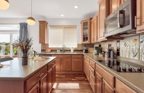 Centrally Located 5BD - Games, BBQ & Firepit Patio - Foto 33