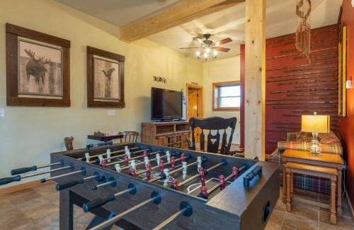 6-Bed Family Retreat Hot Tub Game Room Playground - Foto 39
