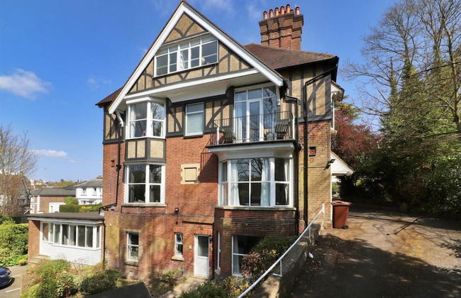 Beautiful 2-bed Apartment in Tunbridge Wells - Foto 11