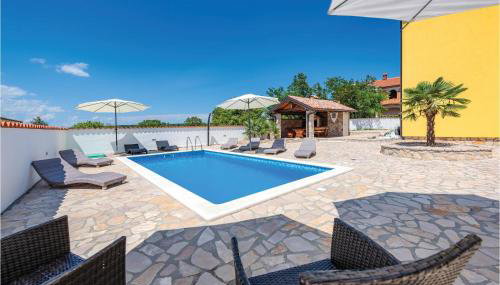 Holiday Home Labin 43 With Outdoor Swimmingpool - Photo 1