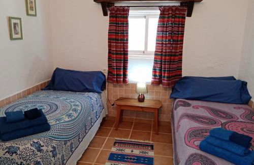 3 Bed Lodge - Sleeps 6 - Pool - Terrace - Parking - Foto 4