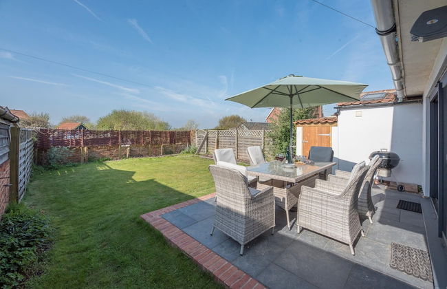 Lovely South-facing Garden, Close to Beach, Aldeburgh - Foto 1