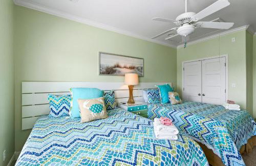 3BR - Amazing Game Room, Steps to Beach, Firepit - Foto 35