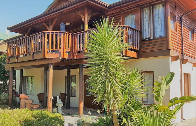 Experience Nature at Brenton on Sea With Breakers Dolphins and Whales - Foto 29