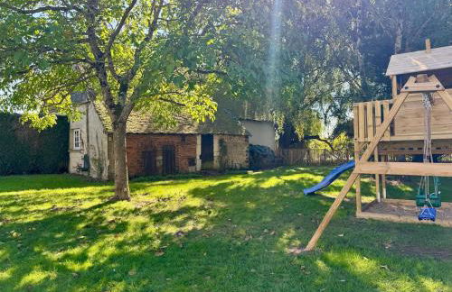 Maison Inès by hellofamily, piscine, terrain de sport, pétanque - Photo 21