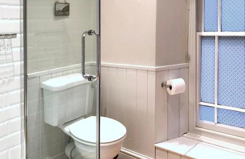 Castle Rock Llangrannog - Photo 14