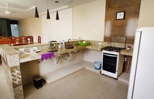 Casa ampla e confortável - Foto 12