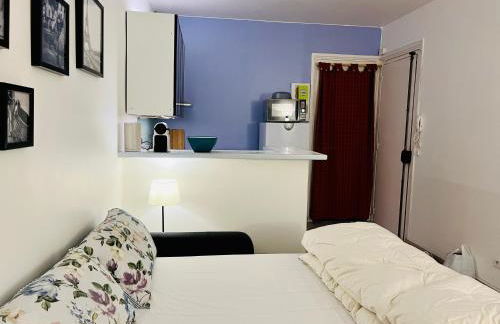 Wendy family flat with calm courtyard 3min for metro Paris in 10 mins - Foto 23