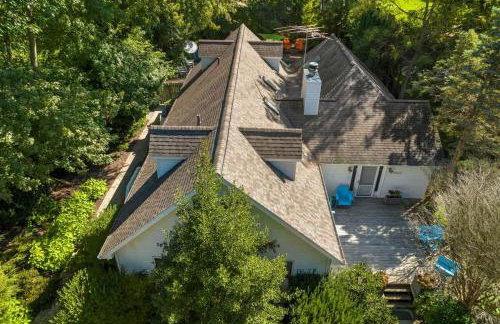 Casa Azur by Juniper Holiday + Home - Photo 48