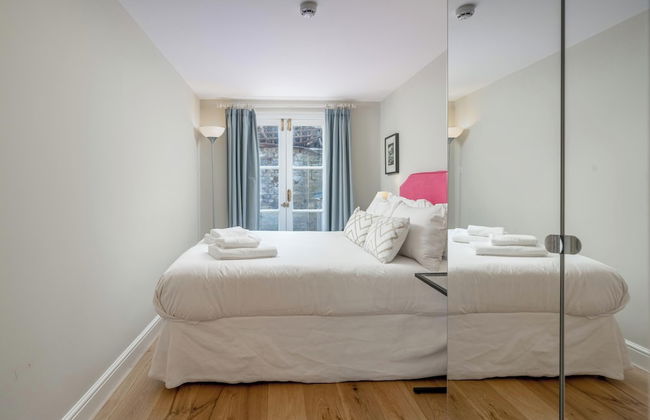 JOIVY Modern 2 bed flat in Central London, sleeps 6 - Foto 4