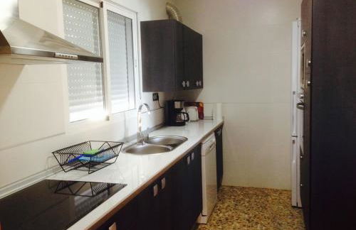 La Torrecica, con carácter andaluz y magníficas vistas al mar y Sierra Nevada - Photo 11